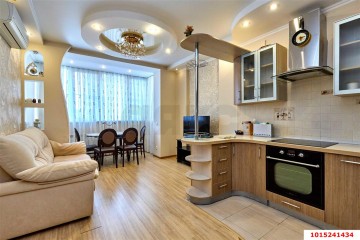 Фото №1: 2-комнатная квартира 62 м² - Краснодар, мкр. Завод Измерительных Приборов, ул. Московская, 59