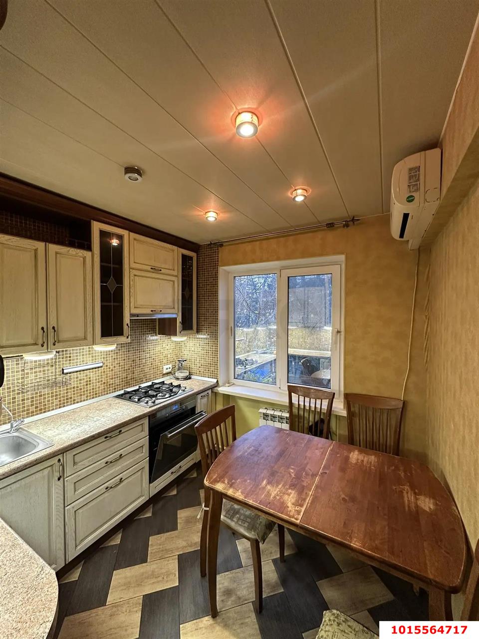 Фото №1: 3-комнатная квартира 60 м² - Краснодар, Черёмушки, ул. Димитрова, 137