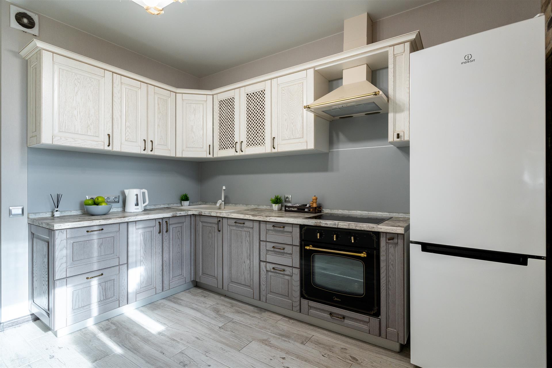 Фото №2: 1-комнатная квартира 37 м² - Краснодар, Прикубанский внутригородской округ, Завод Измерительных Приборов, мкр. жилой комплекс Москва, ул. Российская, 79/3к1