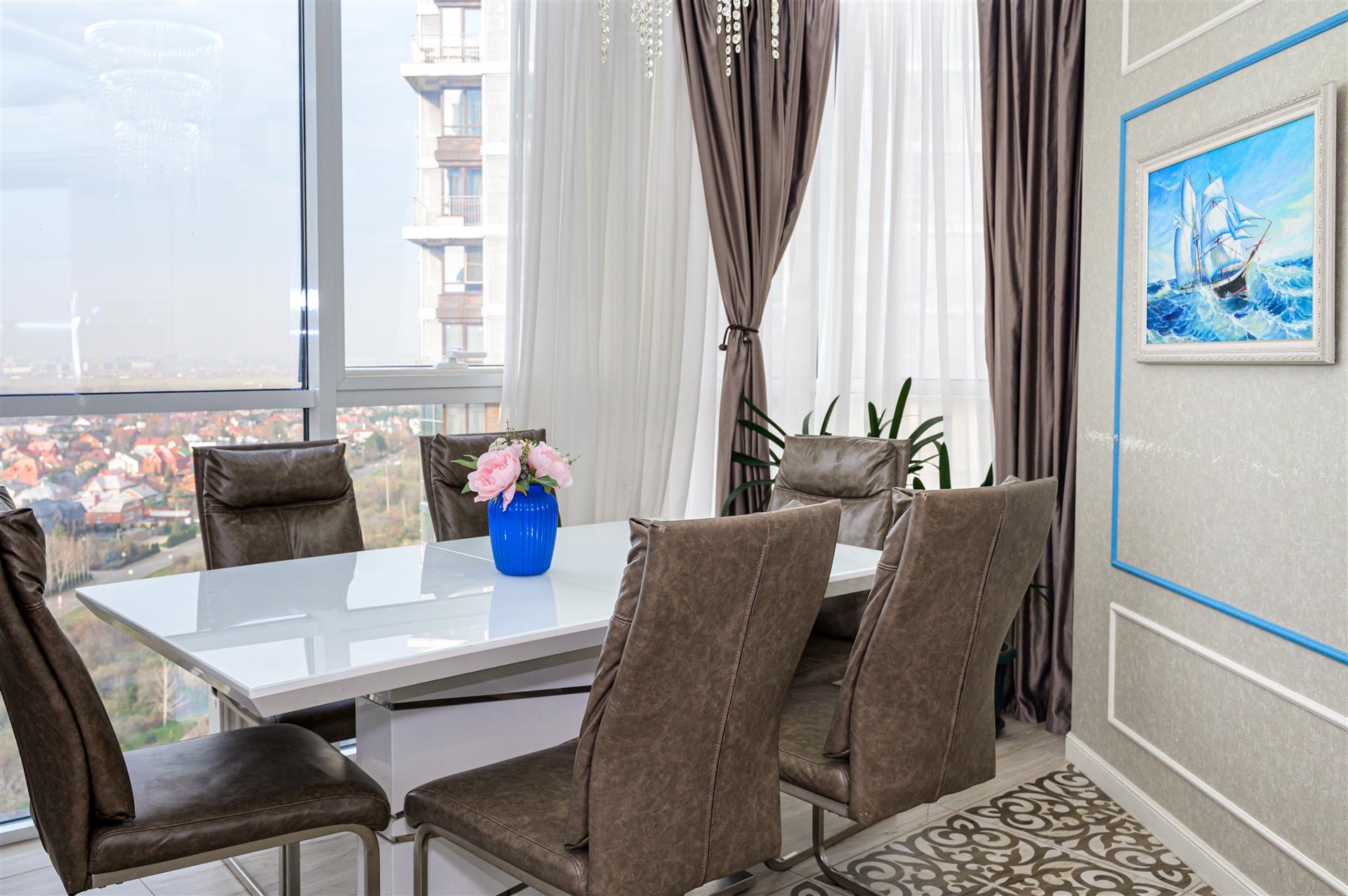 Фото №3: 3-комнатная квартира 95 м² - Краснодар, ЖК Седьмой Континент, Отделение № 1 совхоза Солнечный, Прикубанский внутригородской округ, Фестивальный, мкр. жилой комплекс Седьмой Континент, ул. Совхозная, 1к5