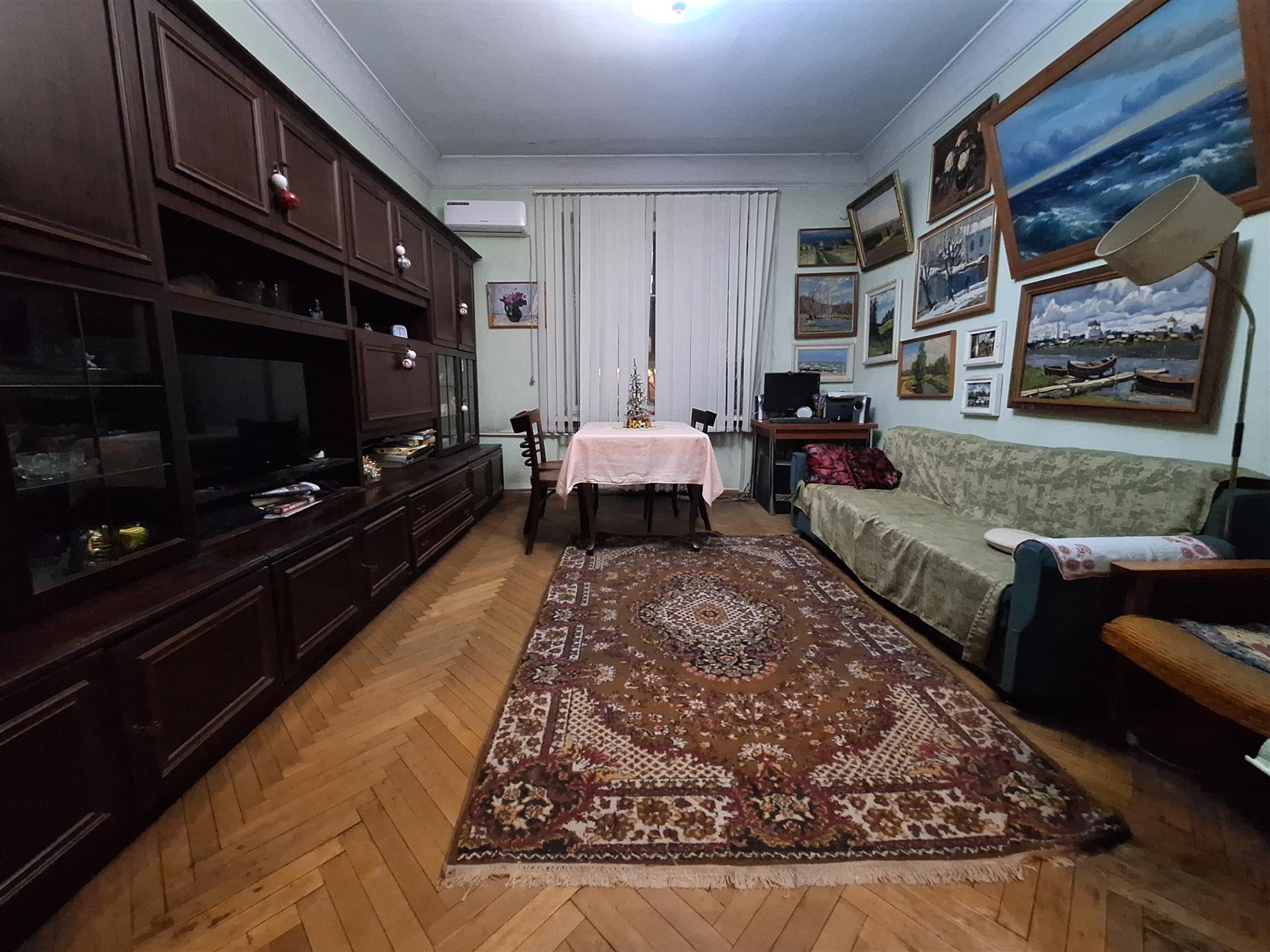 Фото №1: 2-комнатная квартира 58 м² - Краснодар, Центральный внутригородской округ, мкр. Центральный, ул. Красная, 50