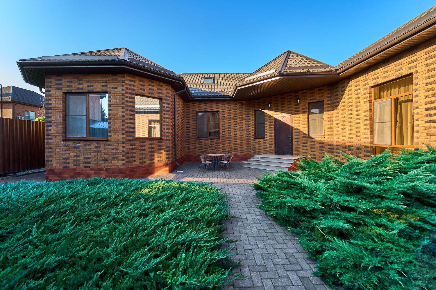 Фото №1: Дом 223 м² + 8.19 сот. - Краснодар, Прикубанский внутригородской округ, мкр. Сады Калинина, ул. Рясная, 5