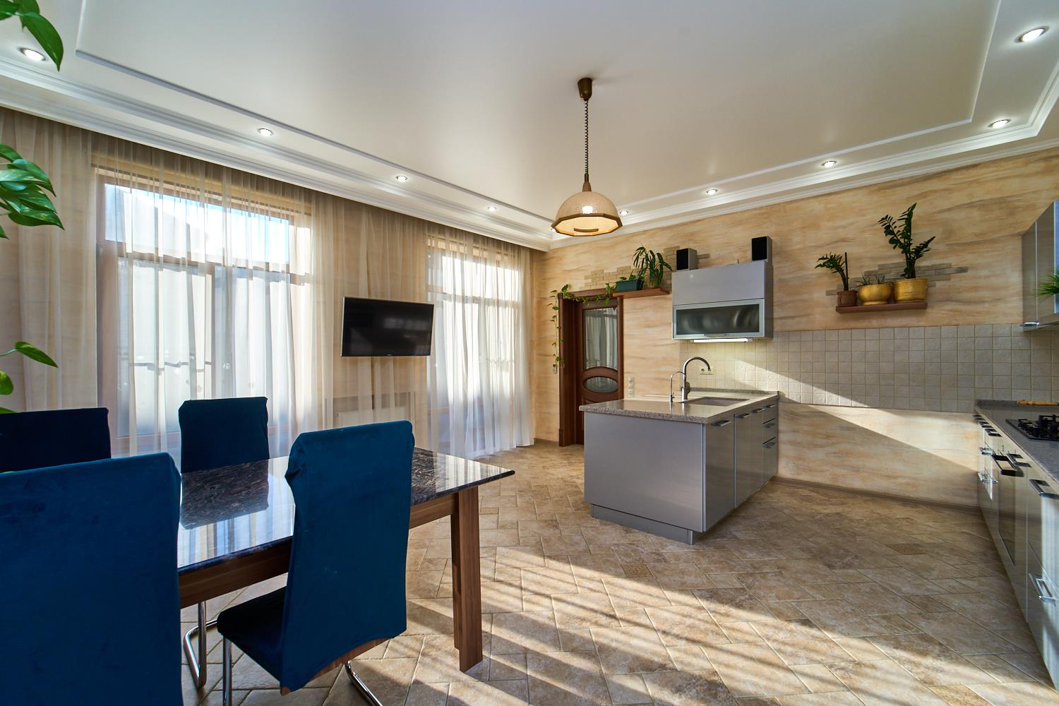 Фото №18: Дом 223 м² + 8.19 сот. - Краснодар, Прикубанский внутригородской округ, мкр. Сады Калинина, ул. Рясная, 5