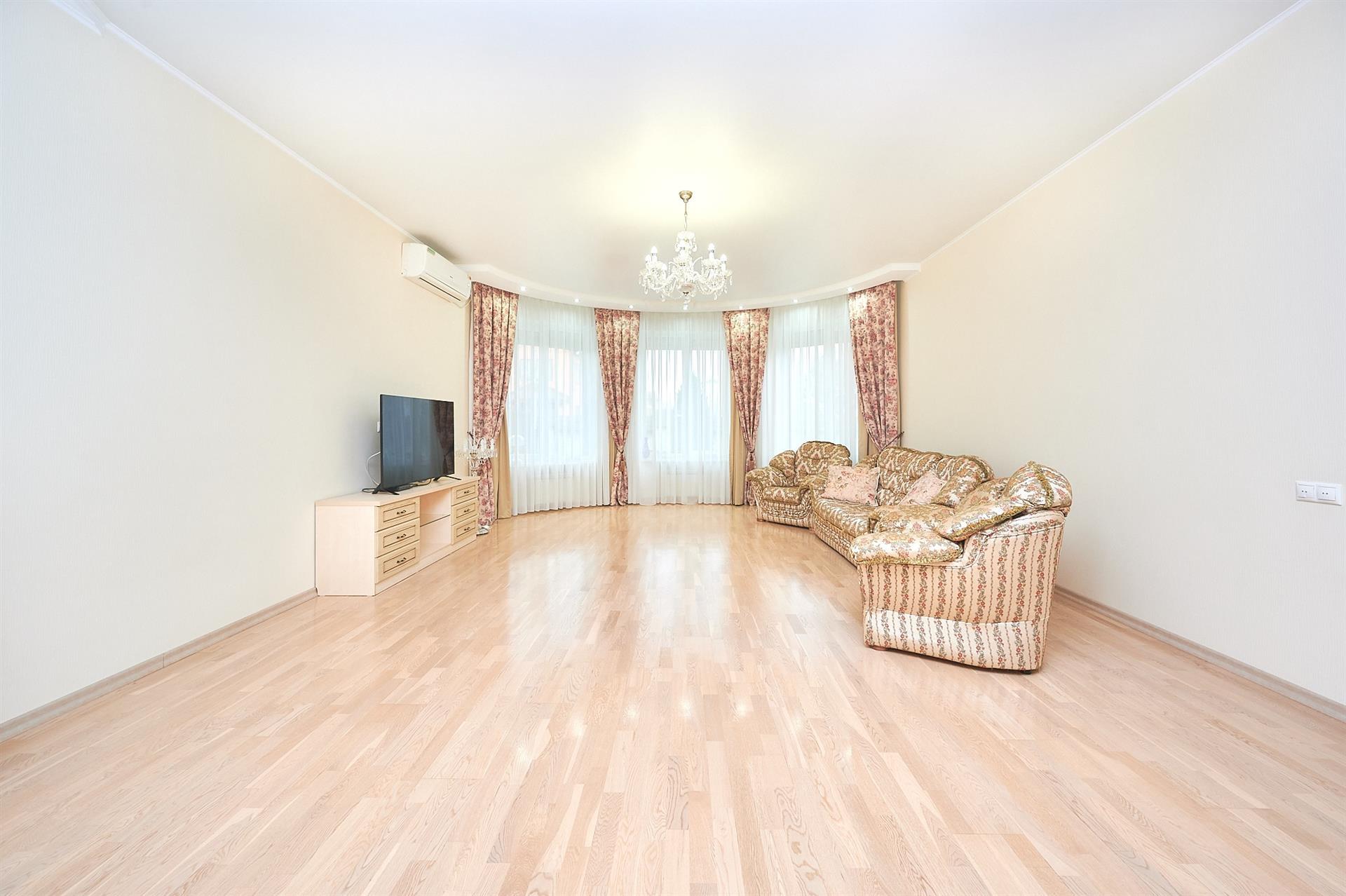 Фото №7: Дом 221 м² + 6.1 сот. - Краснодар, Прикубанский внутригородской округ, мкр. Музыкальный, ул. Шолохова, 25