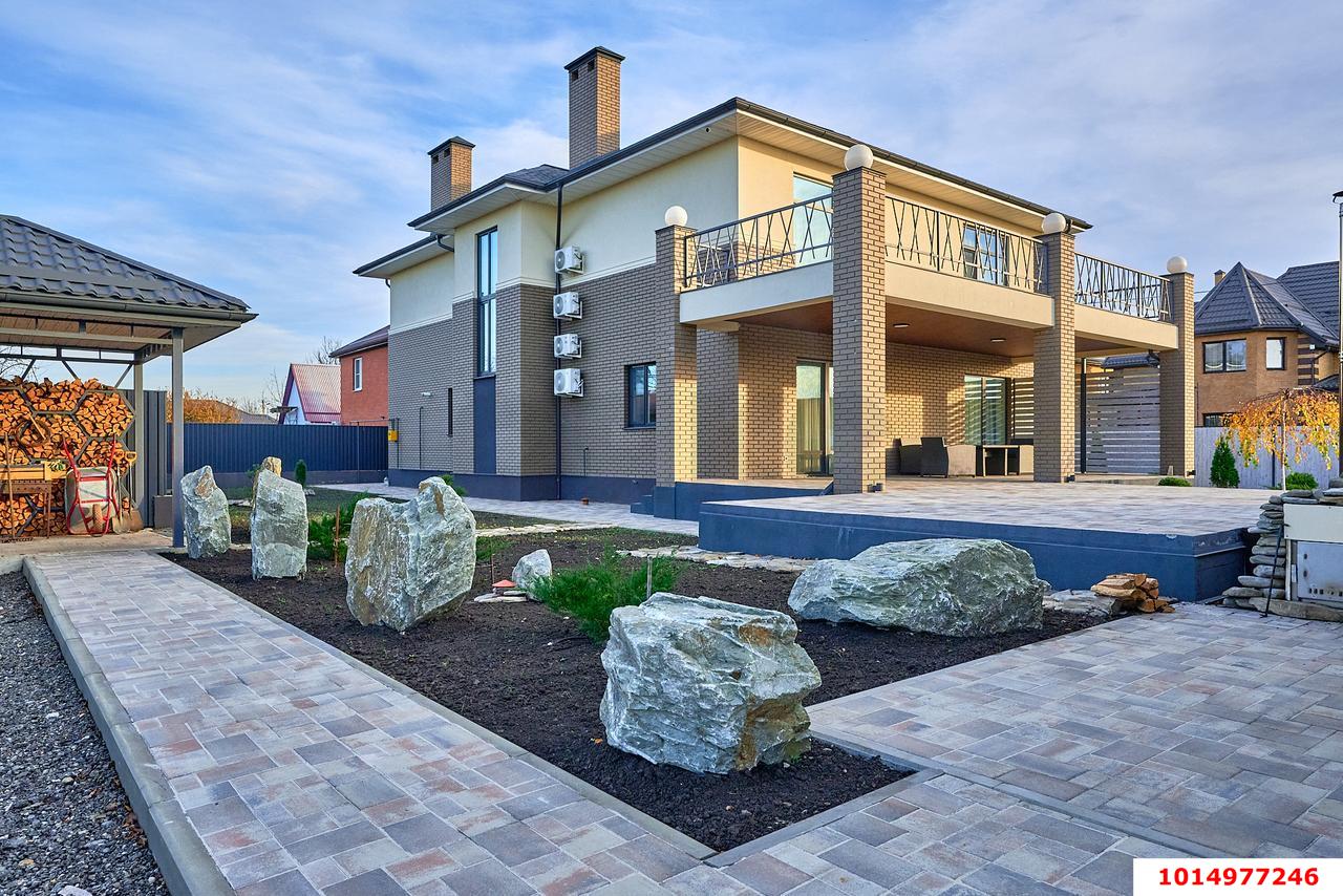 Фото №1: Дом 250 м² + 19.16 сот. - Старобжегокай, ул. Ленина