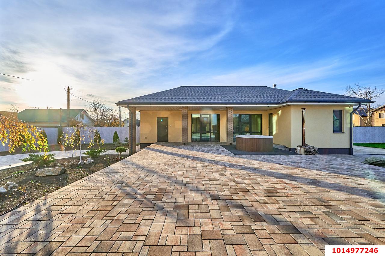 Фото №2: Дом 250 м² + 19.16 сот. - Старобжегокай, ул. Ленина