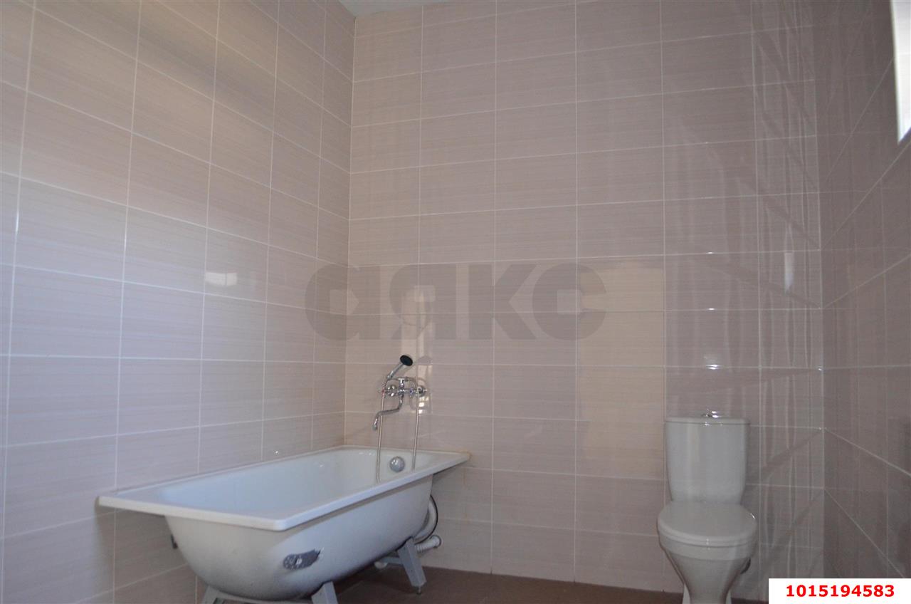 Фото №9: Дом 112 м² + 6.19 сот. - Елизаветинская, Прикубанский внутригородской округ, ст Строитель, ул. Персиковая