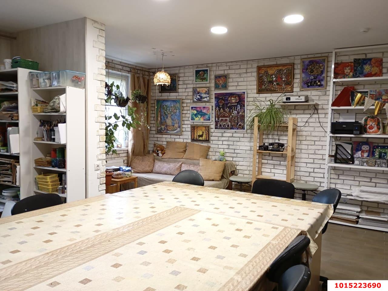 Фото №2: Офисное помещение 38 м² - Краснодар, Камвольно-суконный Комбинат