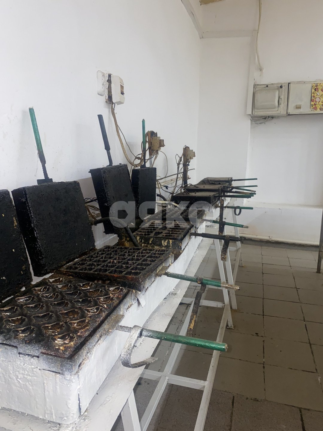 Фото №6: Коммерция 200 м² - Новокубанск, ул. Советская, 96