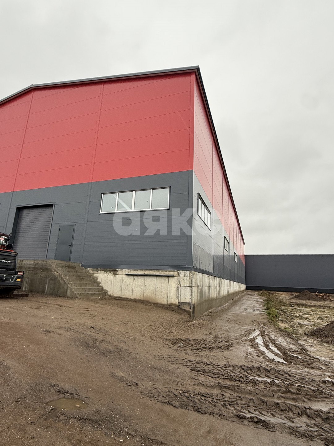 Фото №3: Коммерция 1482 м² - Дятловка, ул. Привольная, 79