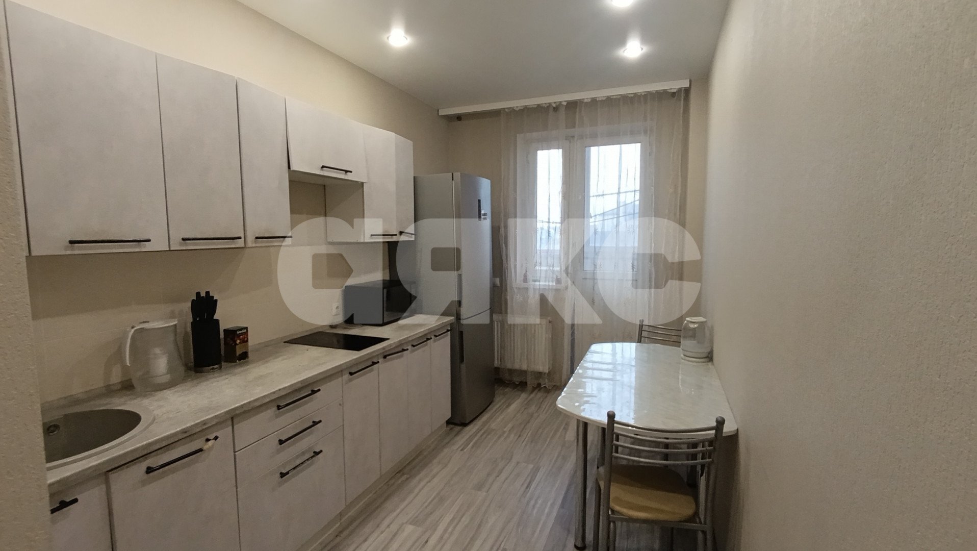 Фото №1: 1-комнатная квартира 40 м² - Горячий Ключ, жилой комплекс Аристократ, ул. Бабушкина, 36