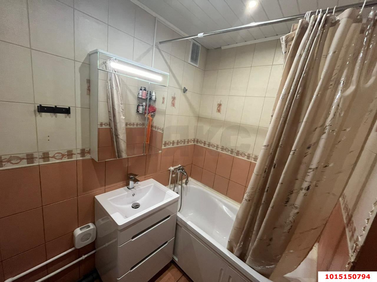 Фото №7: 3-комнатная квартира 59 м² - Краснодар, Черёмушки, ул. Айвазовского, 104