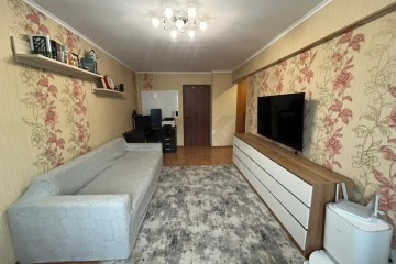 Фото №1: 3-комнатная квартира 59 м² - Краснодар, мкр. Черёмушки, ул. Айвазовского, 104