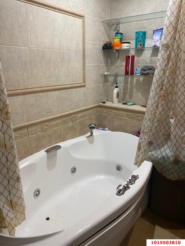 Фото №7: 4-комнатная квартира 167 м² - Краснодар, Солнечный, ул. Архитектора Ишунина, 2