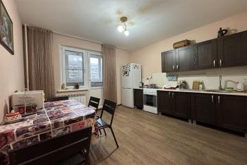 Фото №1: 2-комнатная квартира 66 м² - Краснодар, мкр. Гидростроителей, ул. имени Невкипелого, 6