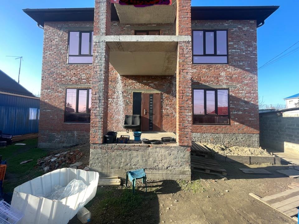 Фото №2: Дом 280 м² + 6 сот. - Берёзовый, мкр. Прикубанский внутригородской округ, ул. Новосельская, 69