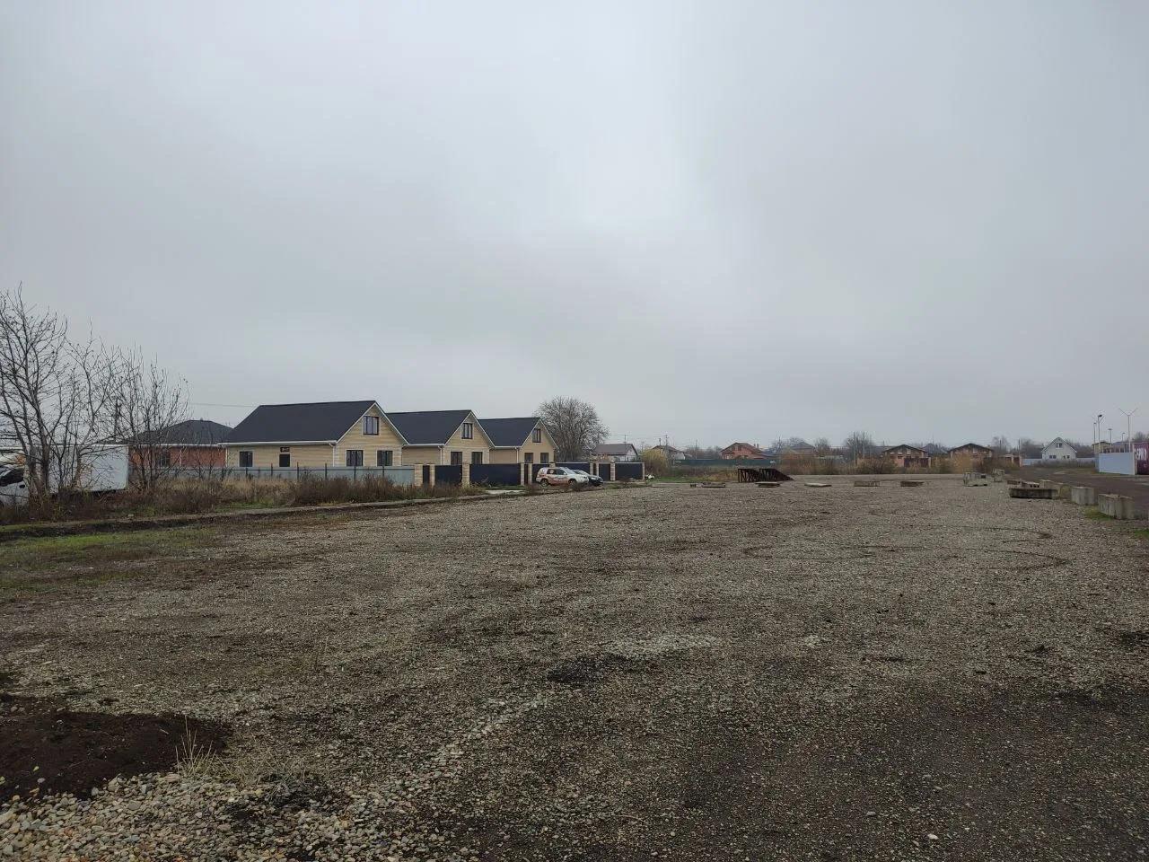 Фото №2: Земельный участок 9.91 сот. - Октябрьский, Прикубанский внутригородской округ, ст Радужное, ул. Въездная, 338