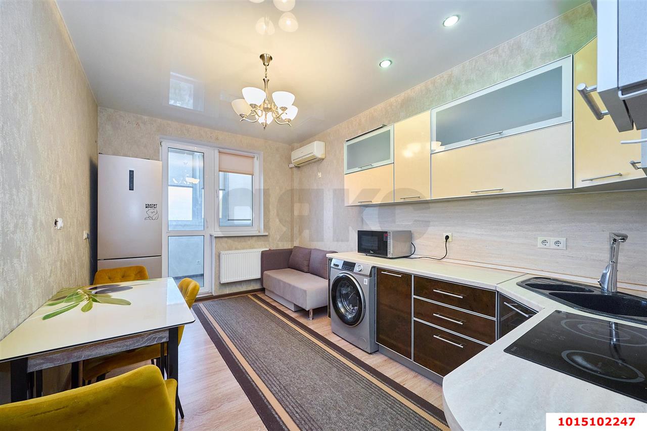 Фото №8: 1-комнатная квартира 47 м² - Краснодар, имени Маршала Жукова, ул. Александра Покрышкина, 4/10