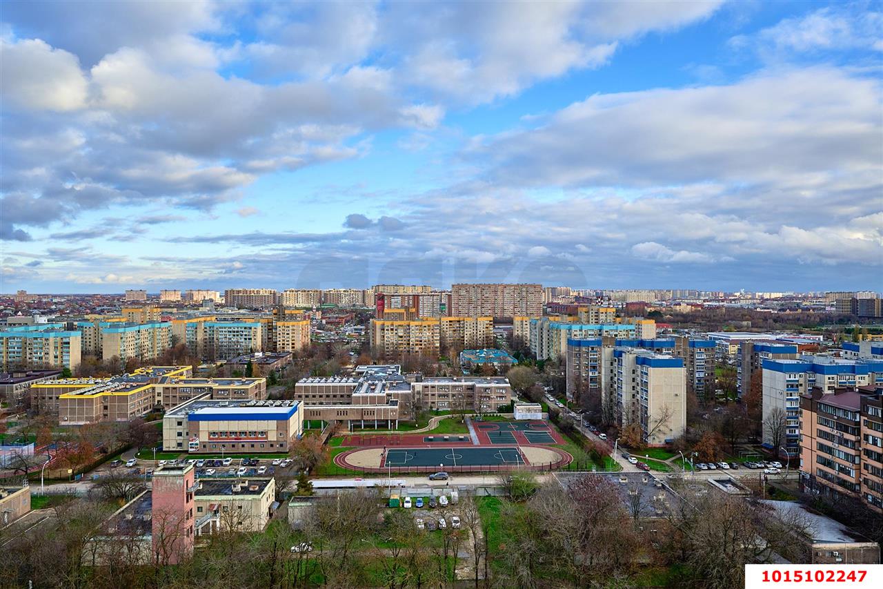 Фото №12: 1-комнатная квартира 47 м² - Краснодар, имени Маршала Жукова, ул. Александра Покрышкина, 4/10