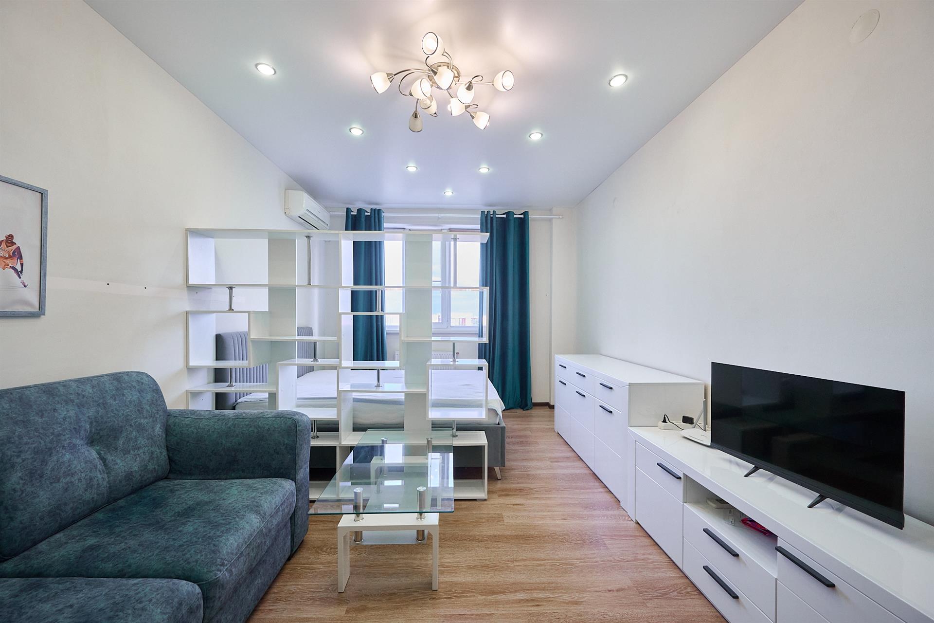 Фото №2: 1-комнатная квартира 47 м² - Краснодар, Прикубанский внутригородской округ, мкр. имени Маршала Жукова, ул. Александра Покрышкина, 4/10