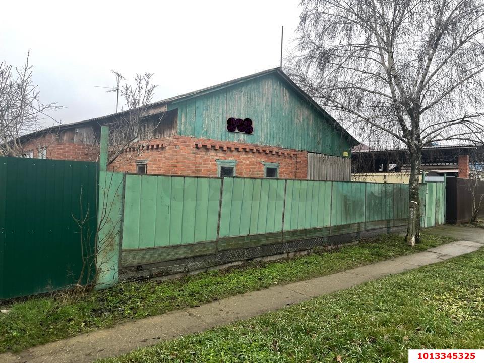 Фото №1: Дом 80 м² + 9 сот. - Новотитаровская, ул. Продольная, 96