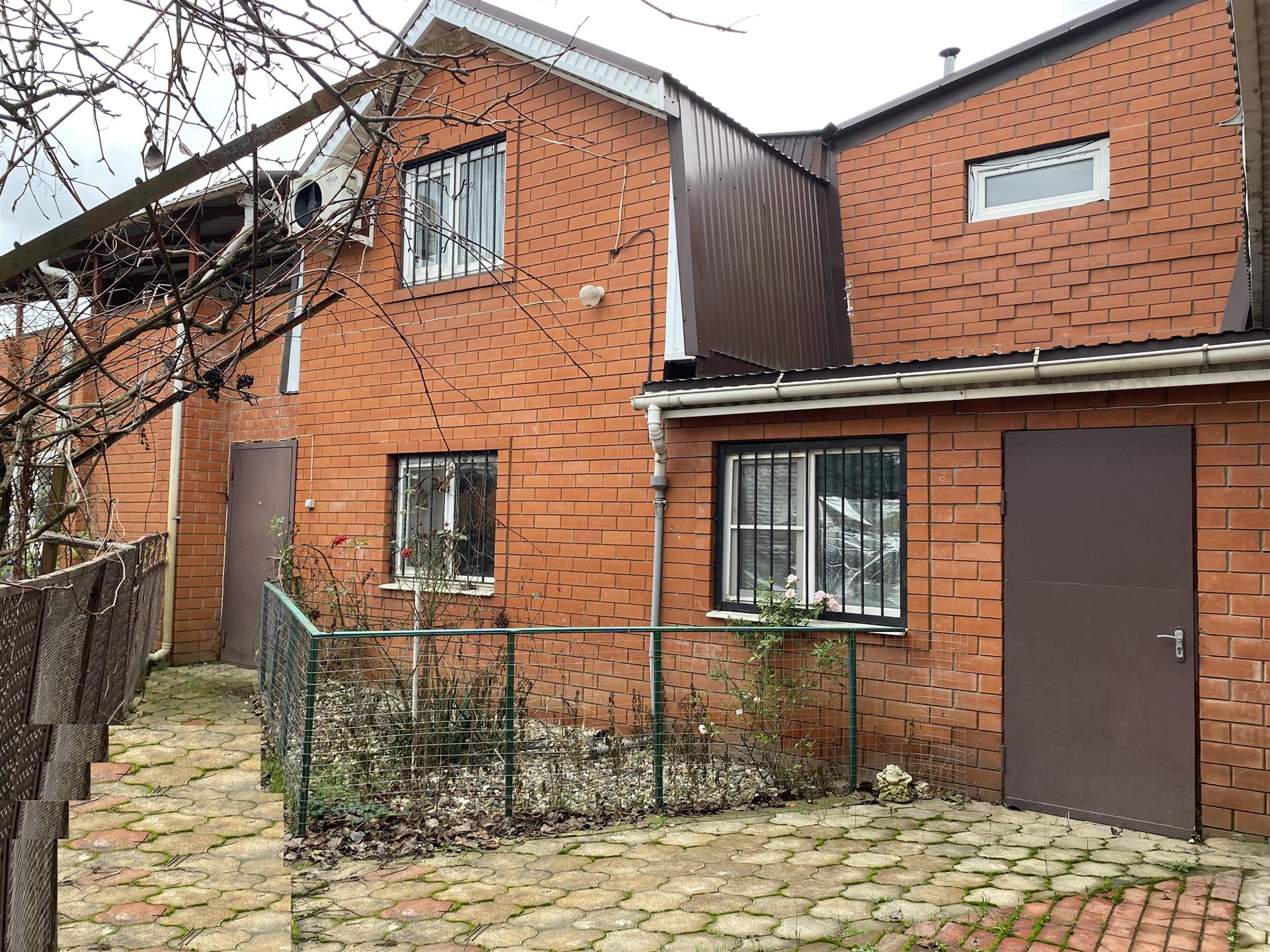 Фото №1: Дом 92 м² + 6.66 сот. - Елизаветинская, Прикубанский внутригородской округ, ст Ромашка, ул. Весенняя, 10