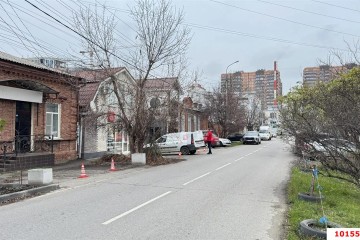 Фото №1: Торговое помещение 61 м² - Краснодар, мкр. Западный внутригородской округ, ул. Володи Головатого, 289
