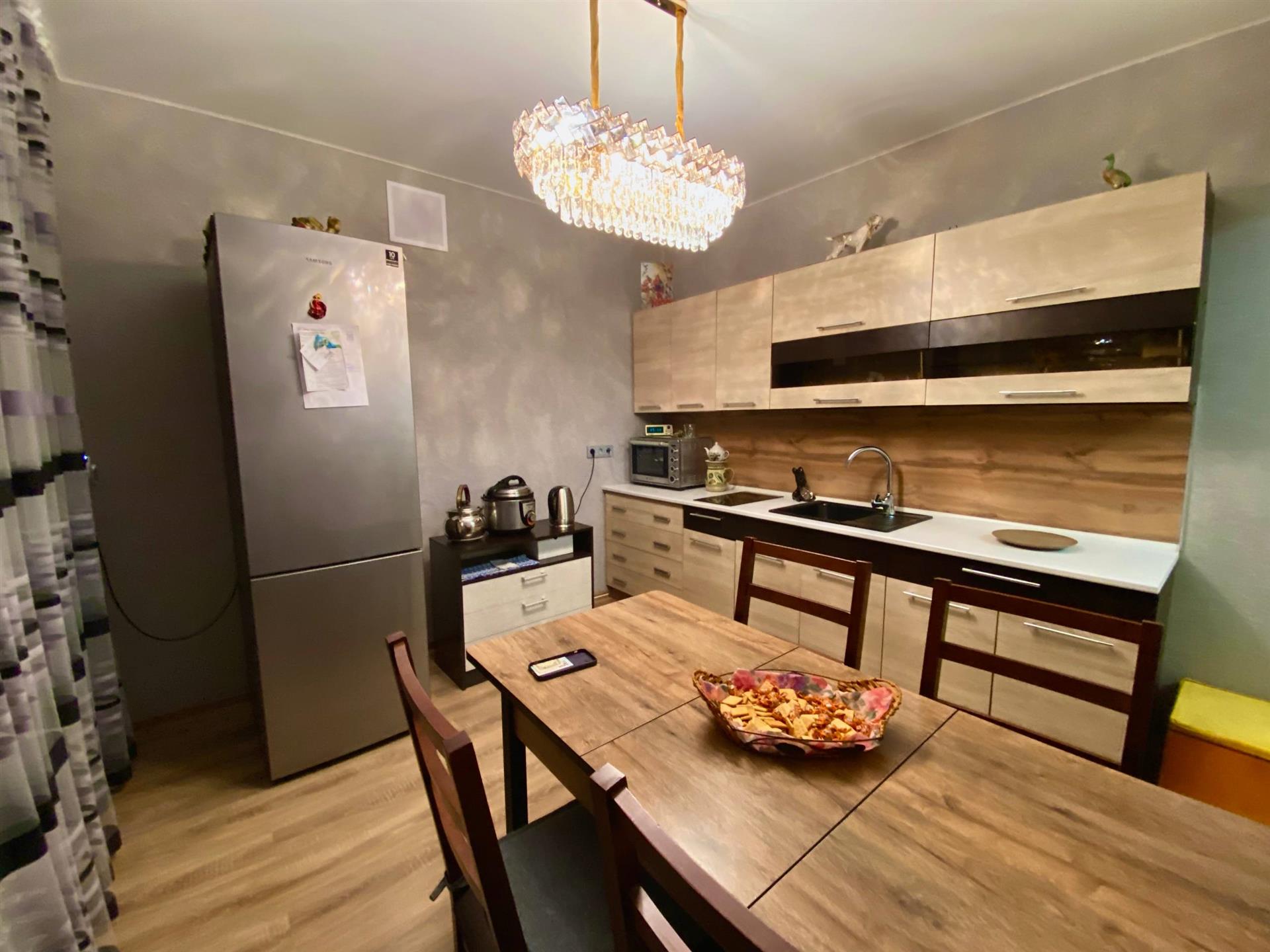 Фото №3: 1-комнатная квартира 35 м² - Краснодар, Прикубанский внутригородской округ, Завод Радиоизмерительных Приборов, имени Петра Метальникова, Музыкальный, мкр. жилой комплекс Лучезарный, ул. Московская, 158/2