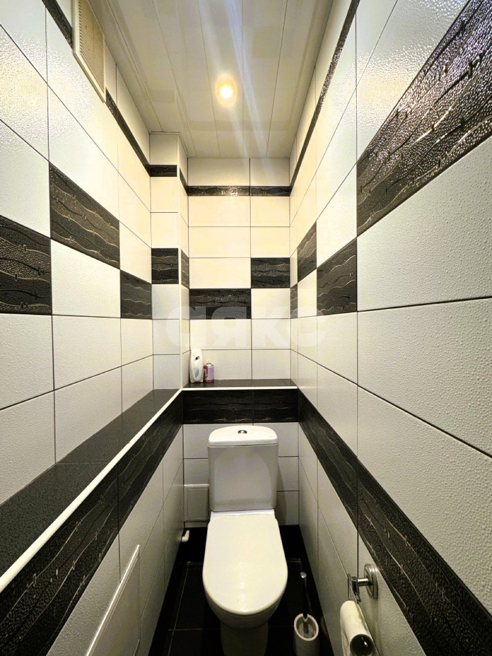 Фото №15: 2-комнатная квартира <span class="whitespace-nowrap">51 м²</span>, <span class="whitespace-nowrap">9/9 эт.</span> - Волгоград, р. Краснооктябрьский, ул. Маршала Ерёменко, 60
