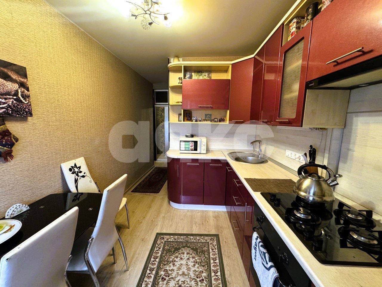 Фото №3: 2-комнатная квартира <span class="whitespace-nowrap">51 м²</span>, <span class="whitespace-nowrap">9/9 эт.</span> - Волгоград, р. Краснооктябрьский, ул. Маршала Ерёменко, 60