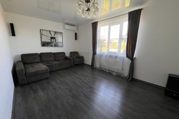 Фото №2: 2-комнатная квартира 61 м² - Краснодар, мкр. Сады Калинина, ул. Троицкая, 263