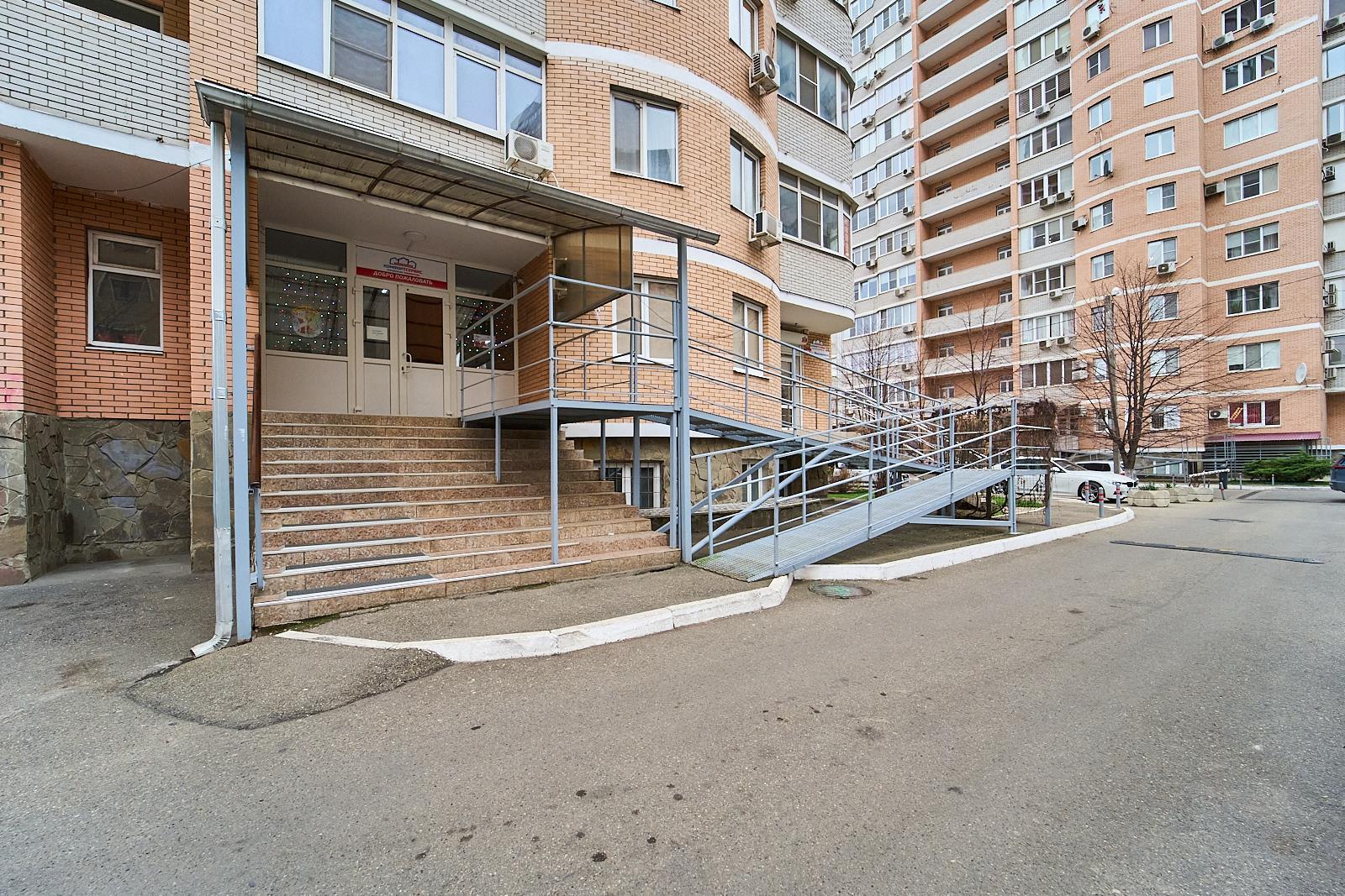 Фото №15: 1-комнатная квартира 60 м² - Краснодар, Западный внутригородской округ, мкр. Фестивальный, ул. Монтажников, 12/1