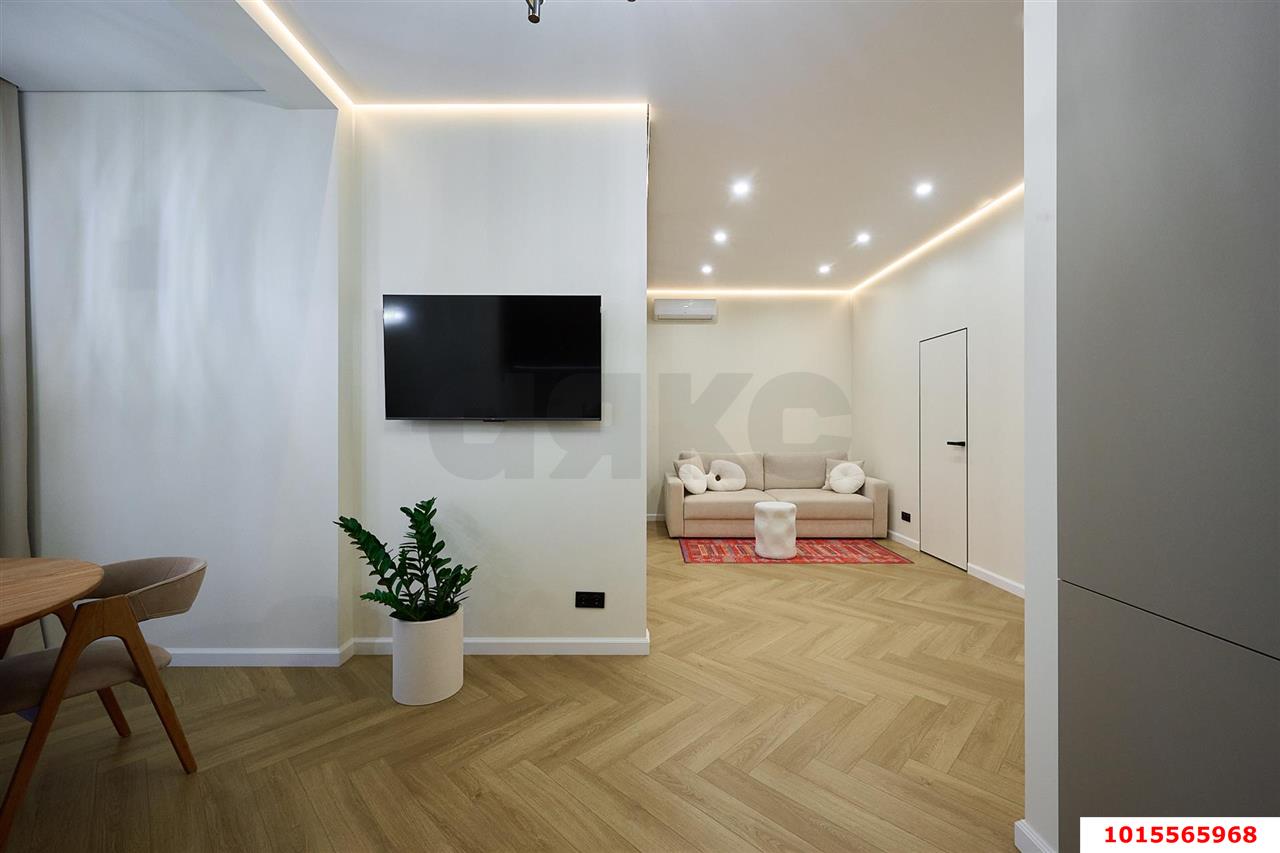 Фото №9: 2-комнатная квартира 55 м² - Краснодар, Западный внутригородской округ, ул. Строителей, 21