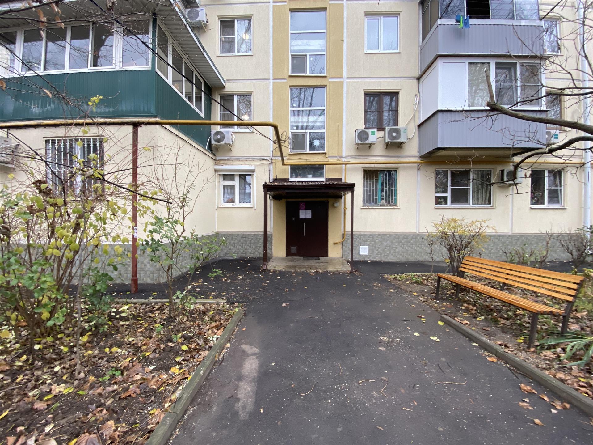 Фото №1: 1-комнатная квартира 31 м² - Краснодар, Карасунский внутригородской округ, мкр. Черёмушки, ул. Димитрова, 139