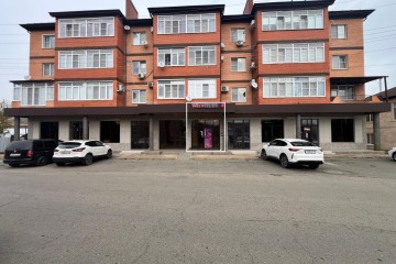 Фото №1: Торговое помещение 54 м² - Брюховецкая, ул. Советская, 50