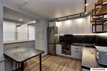 Фото №2: 2-комнатная квартира 87 м² - Краснодар, мкр. 40 лет Победы, ул. имени 40-летия Победы, 144/4литА