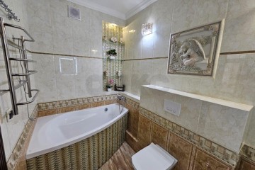 Фото №4: 2-комнатная квартира 68 м² - Краснодар, мкр. Губернский, ул. имени Героя Георгия Бочарникова, 8/1