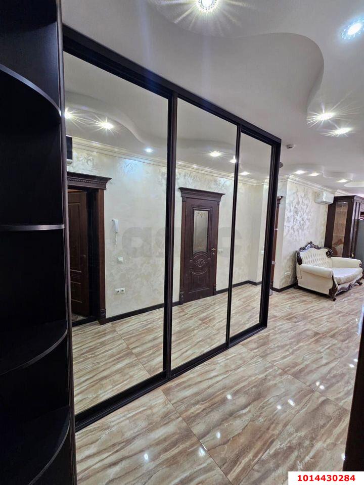 Фото №3: 2-комнатная квартира 68 м² - Краснодар, Губернский, ул. имени Героя Георгия Бочарникова, 8/1