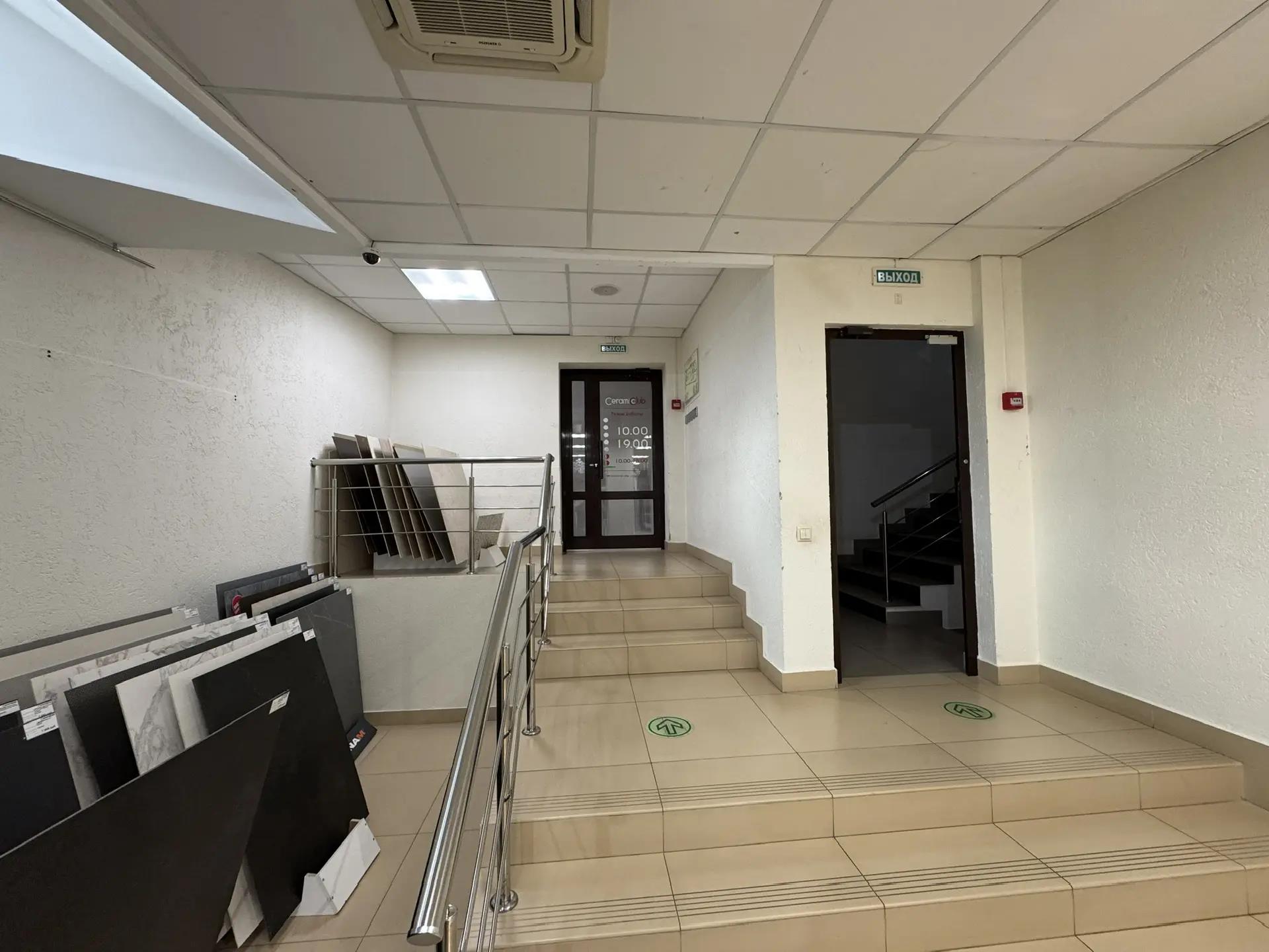 Фото №6: Коммерция 307 м² - Краснодар, ул. Кубанская набережная, 45