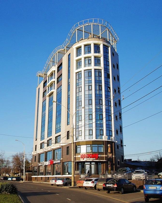 Фото №2: Коммерция 307 м² - Краснодар, ул. Кубанская набережная, 45