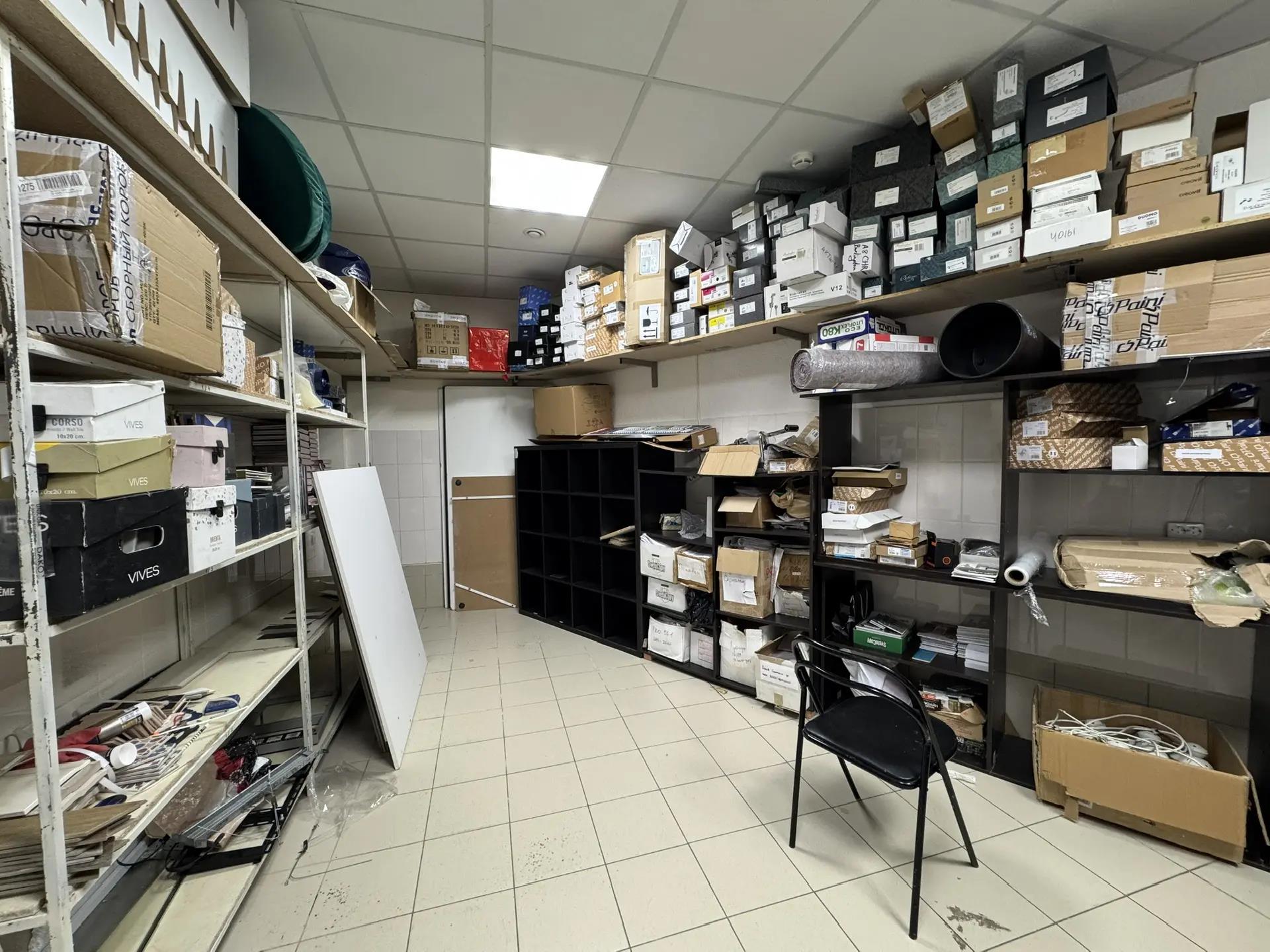 Фото №11: Коммерция 307 м² - Краснодар, ул. Кубанская набережная, 45