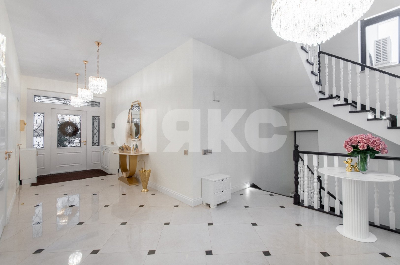 Фото №9: Коттедж 738 м² + 16 сот. - Аносино, ул. Троицкая, 10