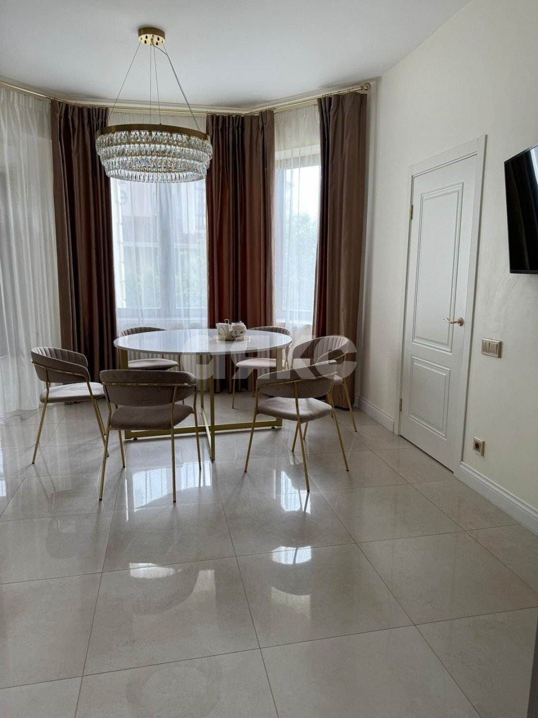 Фото №4: Коттедж 738 м² + 16 сот. - Аносино, ул. Троицкая, 10