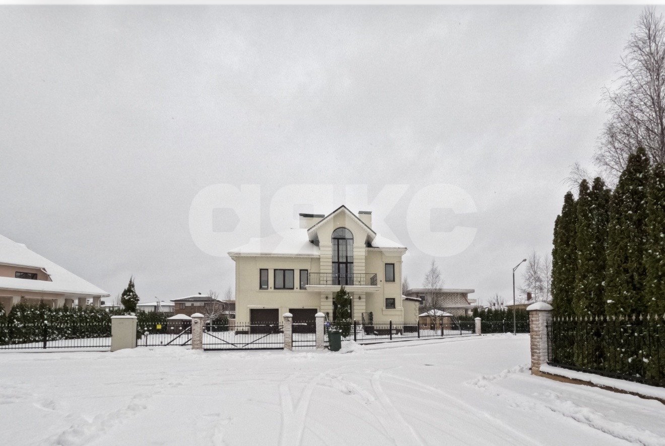 Фото №1: Коттедж 738 м² + 16 сот. - Аносино, ул. Троицкая, 10