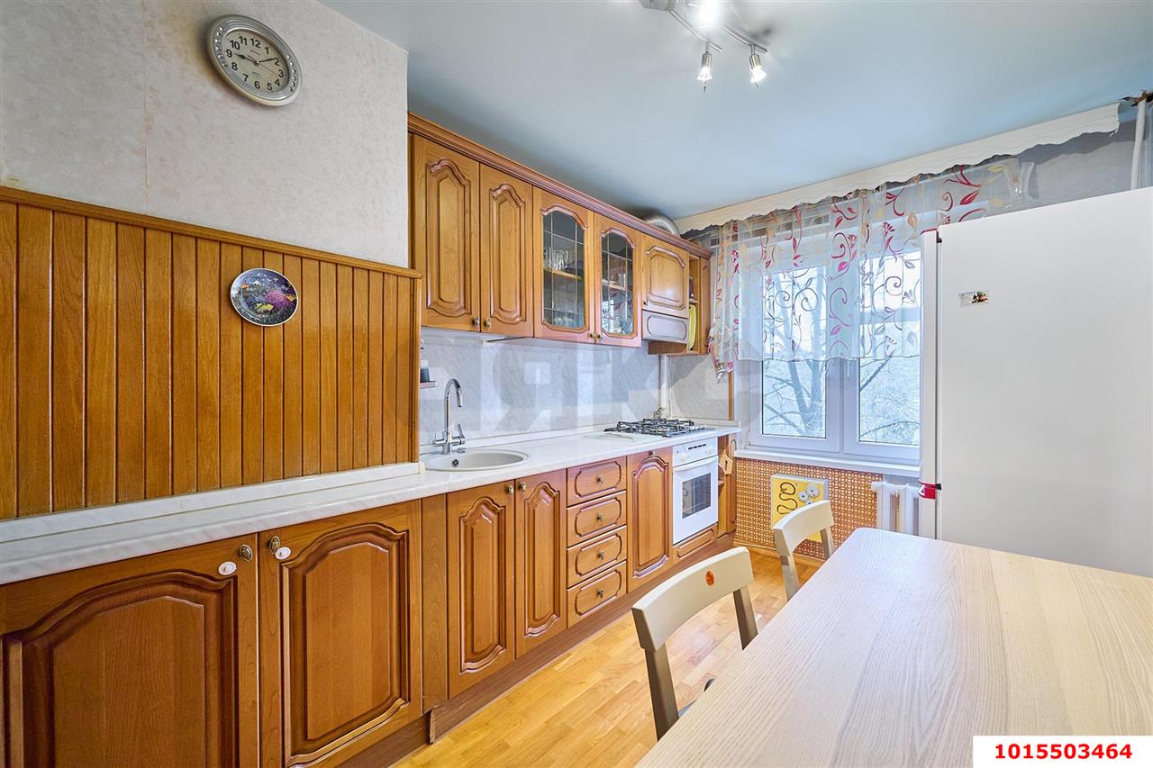 Фото №8: 4-комнатная квартира 74 м² - Краснодар, Гидростроителей, ул. Дмитрия Благоева, 15