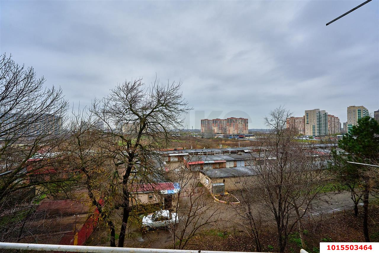 Фото №15: 4-комнатная квартира 74 м² - Краснодар, Гидростроителей, ул. Дмитрия Благоева, 15