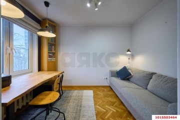 Фото №1: 4-комнатная квартира 74 м² - Краснодар, мкр. Гидростроителей, ул. Дмитрия Благоева, 15