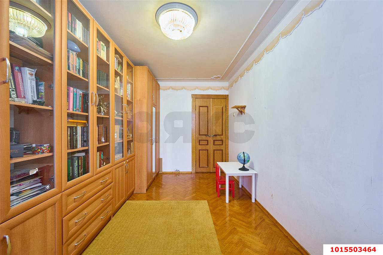 Фото №12: 4-комнатная квартира 74 м² - Краснодар, Гидростроителей, ул. Дмитрия Благоева, 15