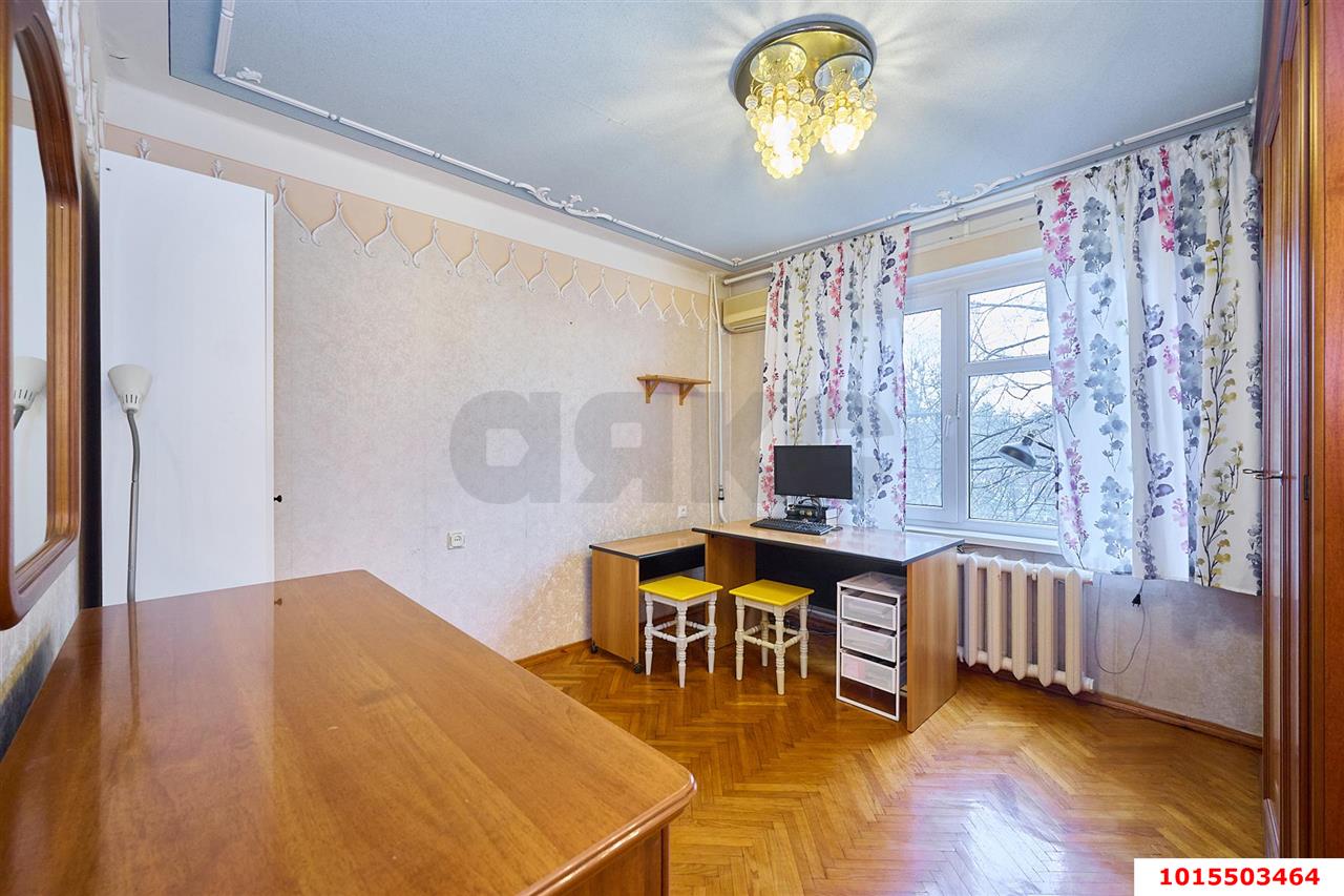 Фото №9: 4-комнатная квартира 74 м² - Краснодар, Гидростроителей, ул. Дмитрия Благоева, 15