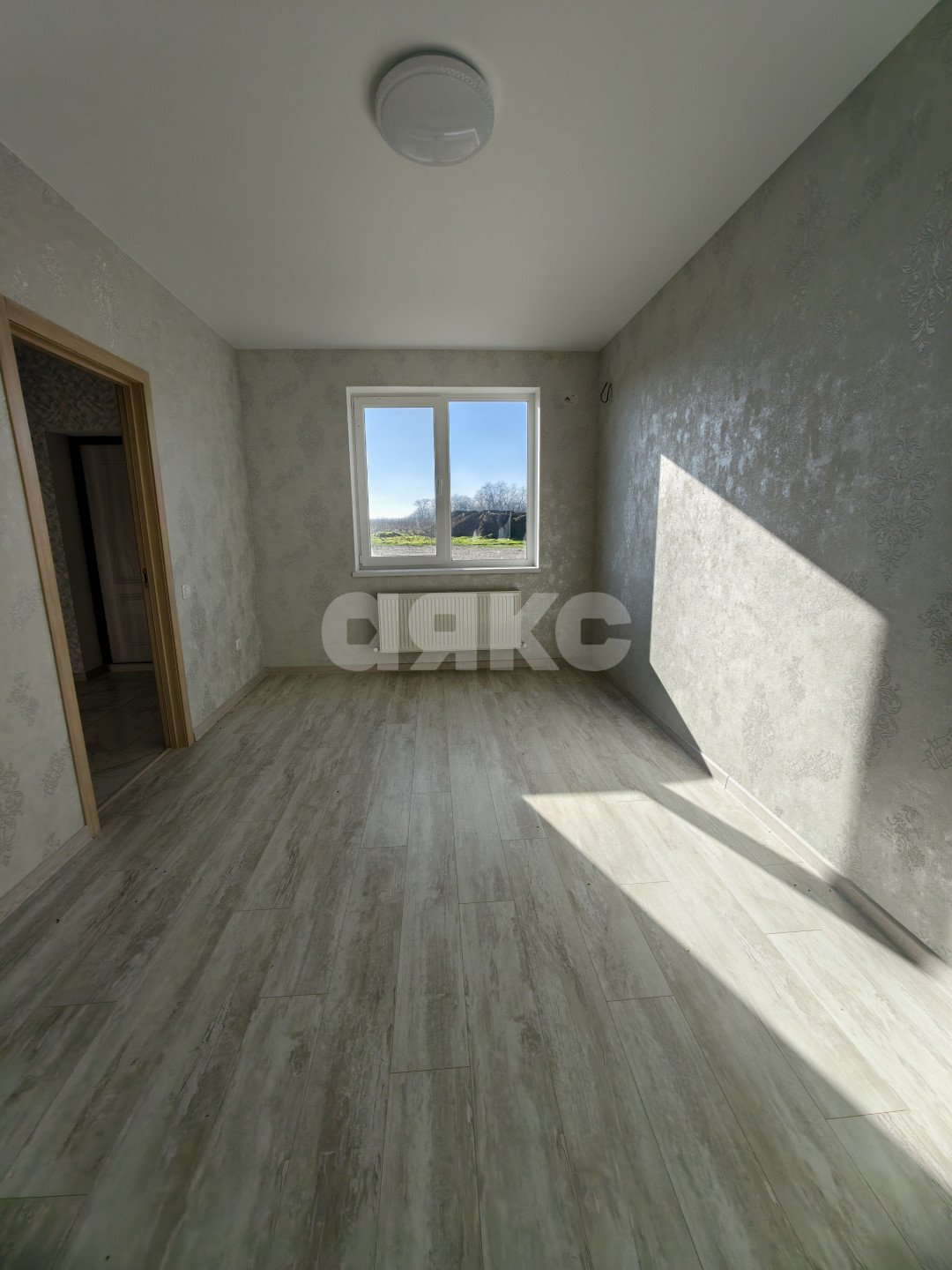 Фото №1: 1-комнатная квартира 37 м² - Кореновск, ул. Николая Кузнецова, 1